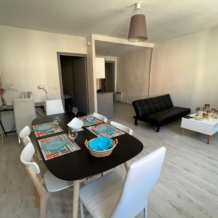 Appartement F2 Au Plein Centre Du Puy-En-Velay Le Puy-en-Velay Exterior foto